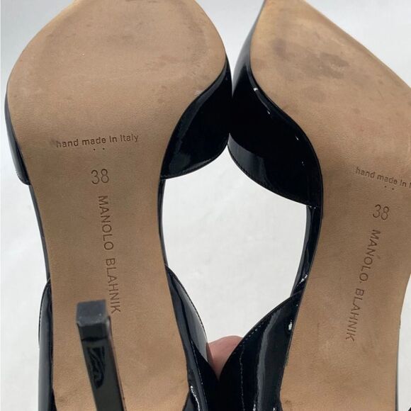 Manolo Blahnik Shiny Black Pointed Heels - Size 38 - Picture 10 of 11